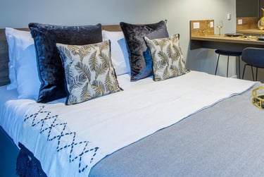 1 bed studio, West Bar, Kelham Island, Sheffield, S38PH - Image 1